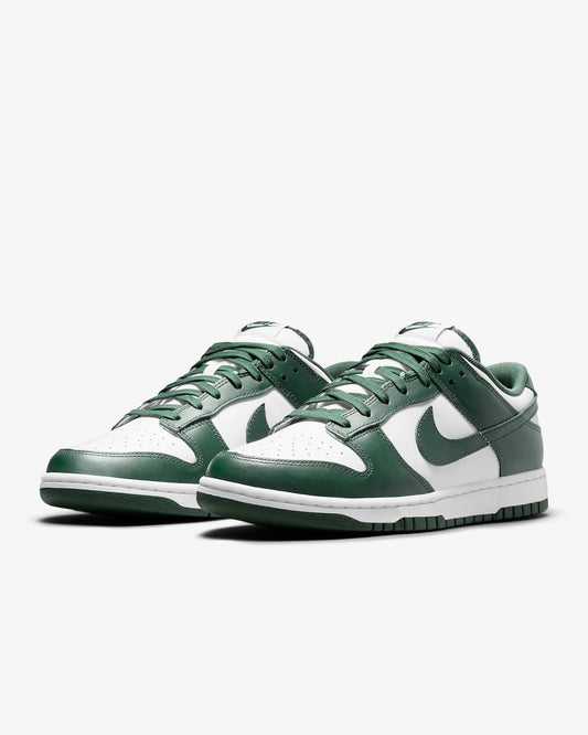 Nike Men's Dunk Low Green/White Sneaker